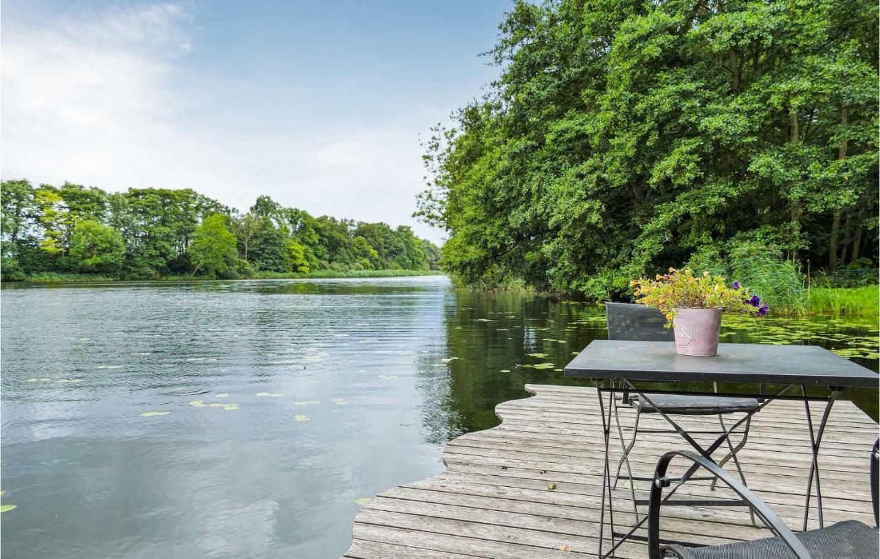 Lovely Apartment In Passow Ot Charlottenho Zahren Exterior foto